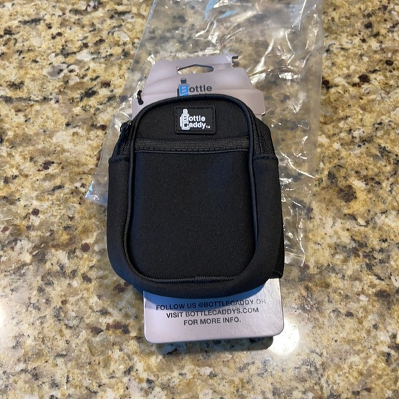 New With Tags Bottle Caddy - Picture 1 of 2